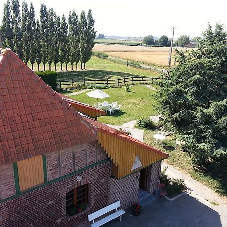 Gite De La Ferme Des Crins Blancs Villa Hazebroek Kamer foto